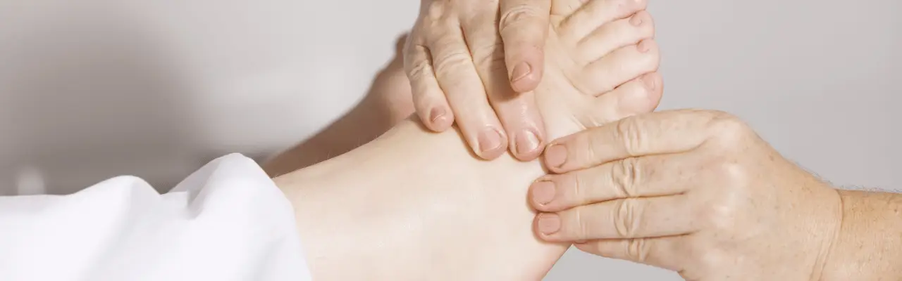 Revitalize seus pés e sua saúde: Reflexo Terapia Podal
